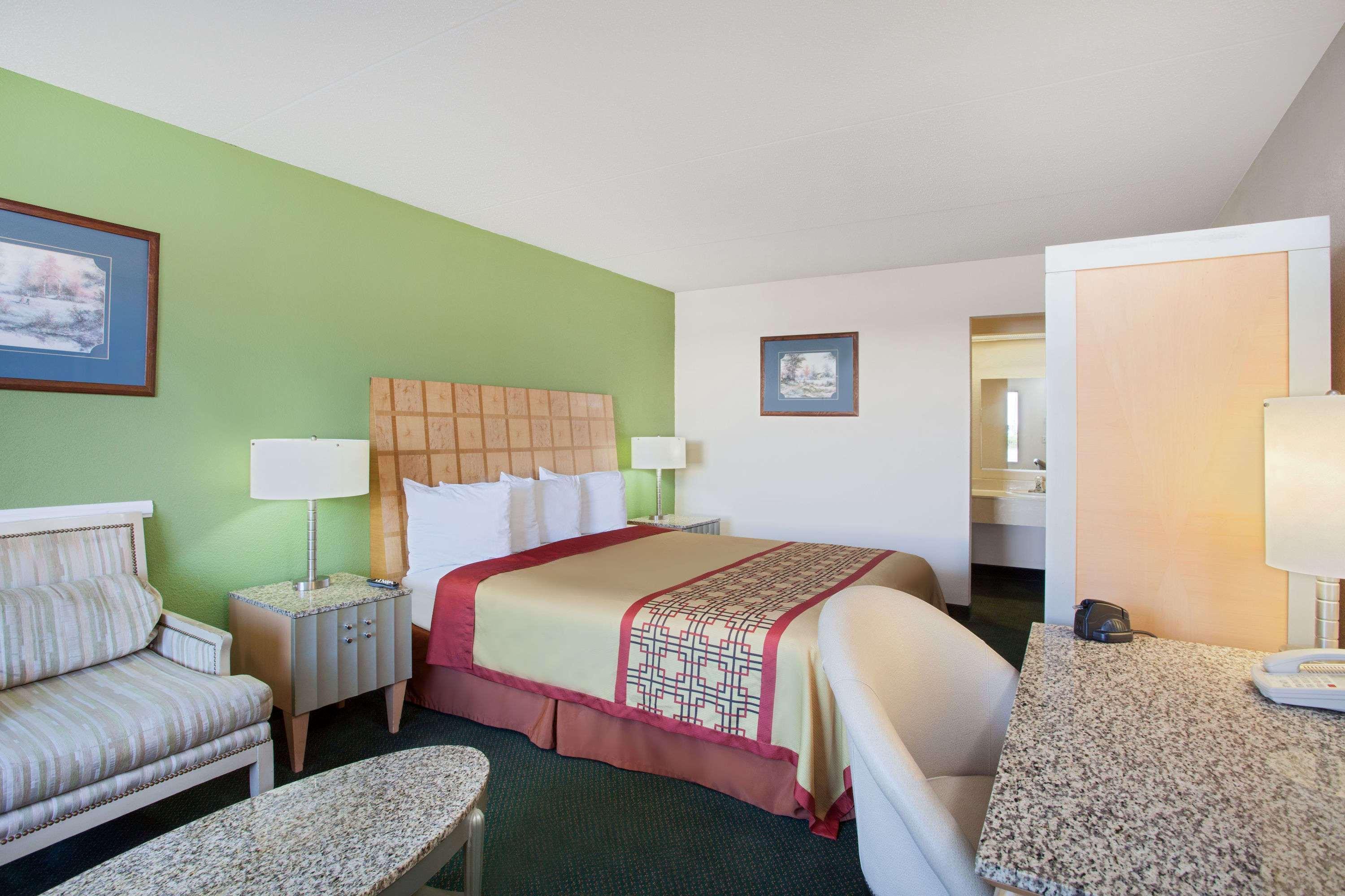 Days Inn By Wyndham Greeneville Exteriér fotografie