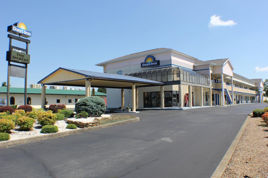 Days Inn By Wyndham Greeneville Exteriér fotografie
